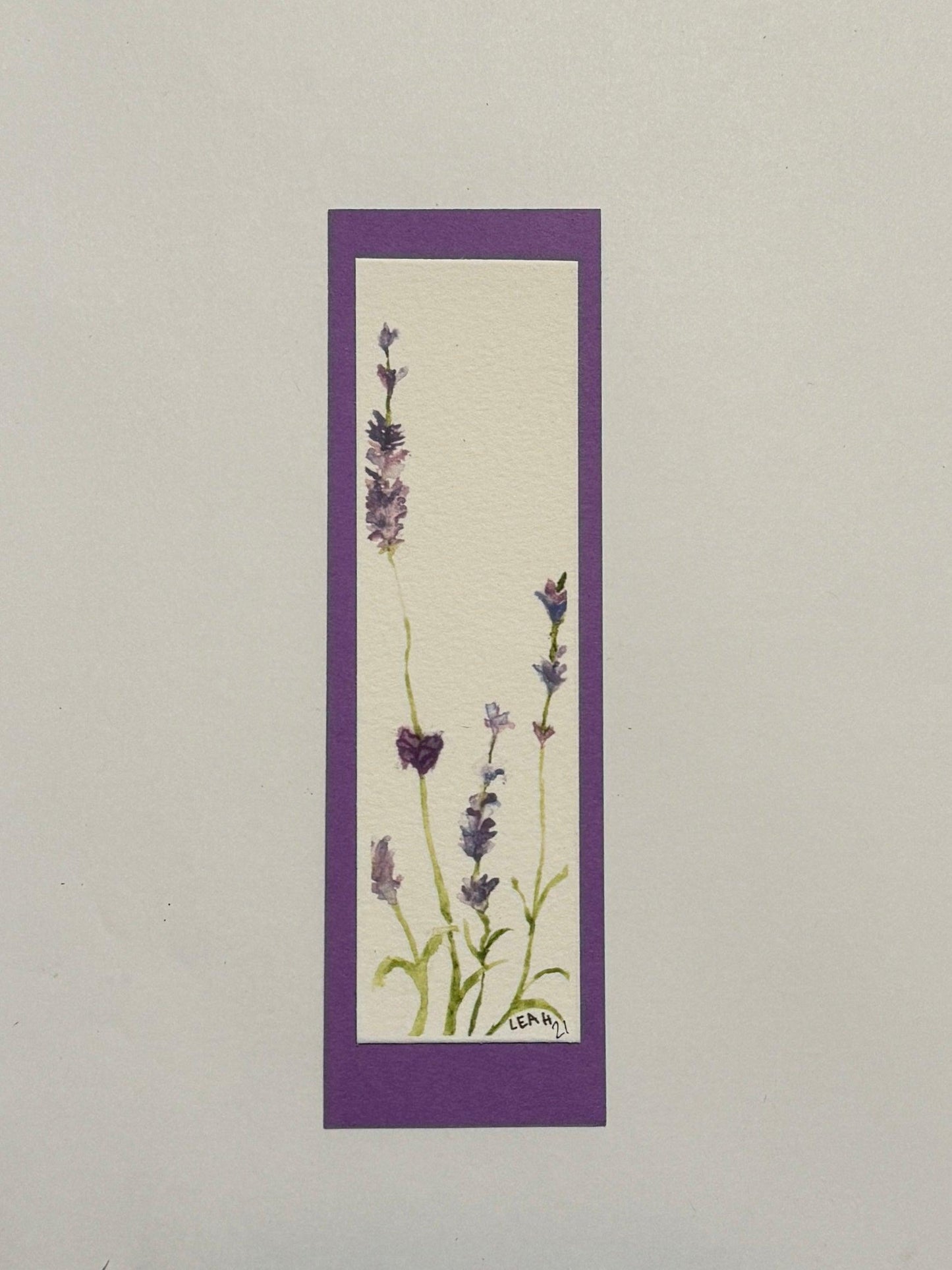 LEAH SM Bookmark "Graceful Lavender"